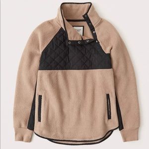 Abercrombie asymmetric snap up fleece